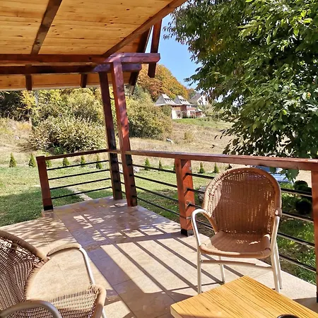 Planinska Kuca Zavet * Timotijevici